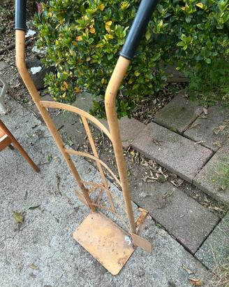 Carrello manuale a due ruote
