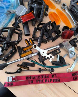 Stock ricambi per biciclette e mtb