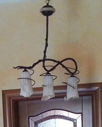 2 lampadari + 2 applique + Lume da tavolo