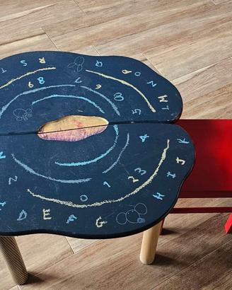 Tavolino e sedia per bambini