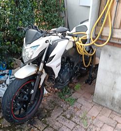 Honda CB500F - RICAMBI