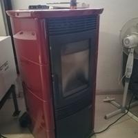 STUFA A PELLET NORDICA EXTRAFLAME DIVINA PLUS