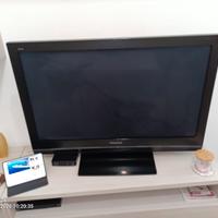 TELEVISIONE PANASONIC 40"