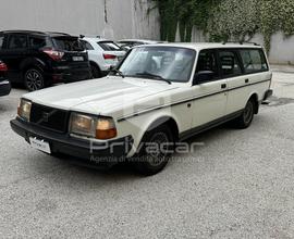 VOLVO 240 2.0 cat Station Wagon Polar