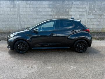 Toyota Yaris (Lounge)