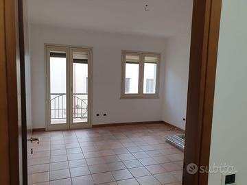 Stanze Uso Ufficio Pirri