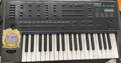 sintetizzatore vintage Roland pro-e