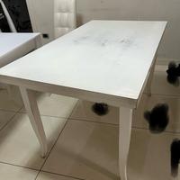 Tavola di legno allungabile