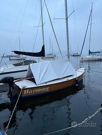 Barca a vela in legno anni '70