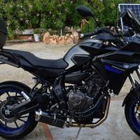 Power Carbon Roadsitalia Yamaha XSR 700