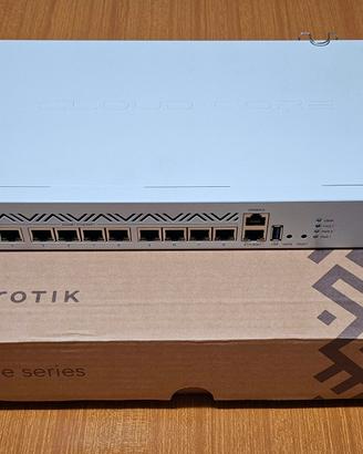 MikroTik CCR2116-12G-4S+ router cablato 10G bianco