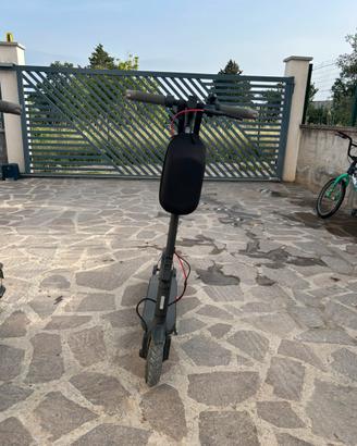 monopattino elettrico xiaomi 4 lite