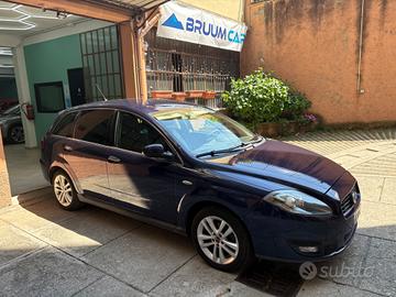 Fiat Croma 1.9 Multijet Emotion