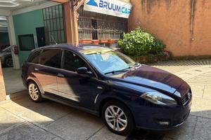 Fiat Croma 1.9 Multijet Emotion