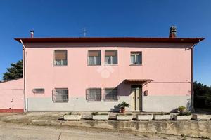 PORZIONE DI BIFAMILIARE A ROCCA SAN GIOVANNI