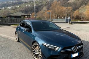 MERCEDES BENZ A 35 4MATIC AMG EDITION 1