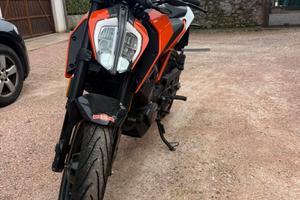 Ktm duke 125 2020