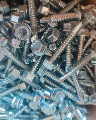 dadi auto perforanti 