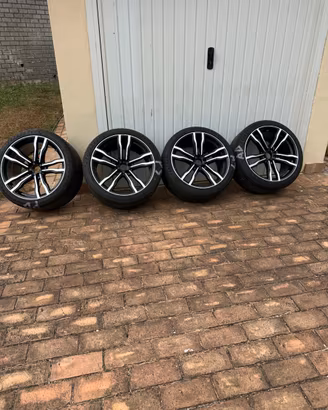 cerchi 612 style e gomme DYNAMO bimisura