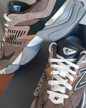 Sneaker New Balance 9060 " Dark Mushroom (n. 43) 