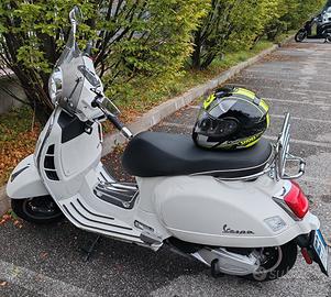 Piaggio Vespa 300 GTS hpe - 2023