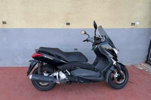 Yamaha X-Max 250 – 2010
