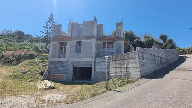 Stabile/Palazzo Messina [RCF002VRG]