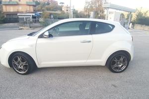 Alfa Romeo MiTo 1.3 Multijet 85CV – Neopatentati
