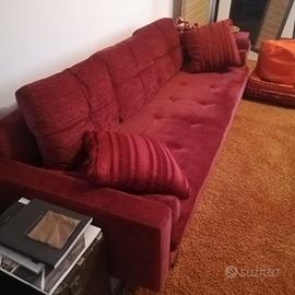 Divano moderno in velluto color melograno – 4 post