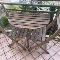 Tavolino e due sedie per balcone