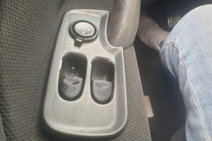 pulsanti alzavetri alfa 147