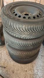 4 gomme 205/55/16 michelin del 2018 più 4 cerchi 