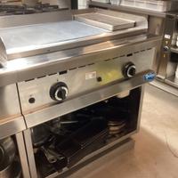 FRY TOP A GAS PIASTRA LISCIA 1 MODULO
