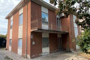 Bellaria casa da ristrutturare mq.700