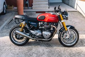 Triumph Thruxton 1200 R    -    SUPENDA