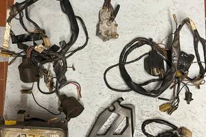 Yamaha XT 600 - ricambi vari