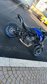 Mt 07 akrapovic