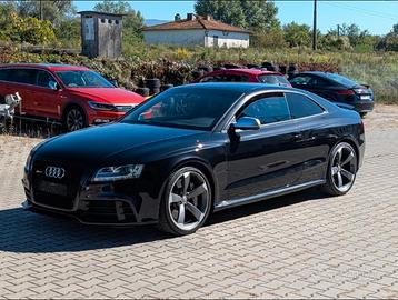 Audi RS5 4.2 V8 FSI 