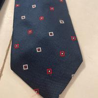 Cravatta classica elegante