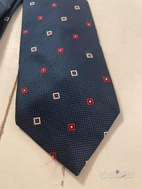 Cravatta classica elegante