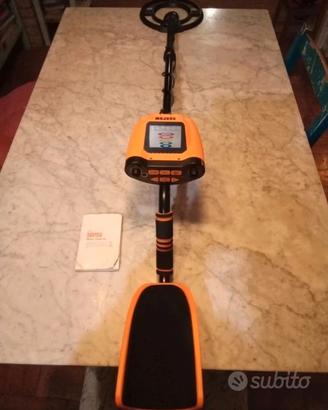 Metal detector