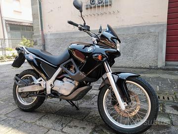 BMW F650