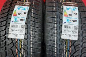 235 35 19 Gomme Invernali Dunlop 235 35 R19