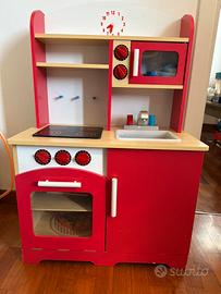 Cucina giocattolo in legno piu accessori