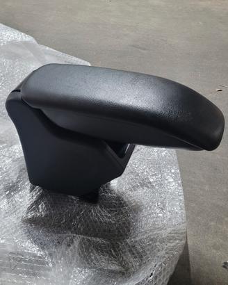 bracciolo anteriore in pelle citroen Ds3 e C3 2012