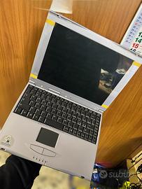 Asus Notebook Vintage windows 98 funzionante