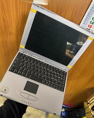 Asus Notebook Vintage windows 98 funzionante