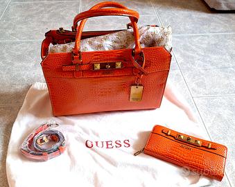 BORSA GUESS RAFFIE COCCO ORANGE + PORTAFOGLIO