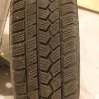 Pneumatici Quattro stagioni