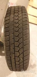 Pneumatici Quattro stagioni